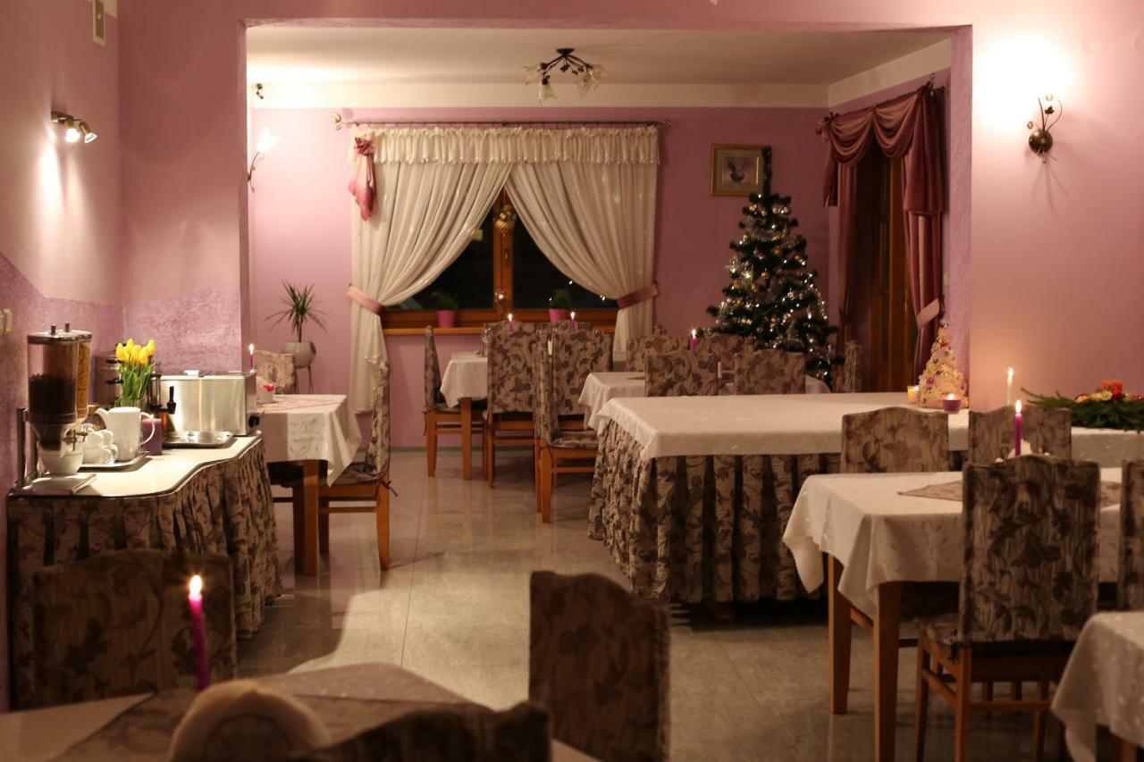 Malgosia - 10 Minut Na Piechote Do Stoku Narciarskiego I Basenow Termalnych Bania Bialka Tatrzanska Bagian luar foto